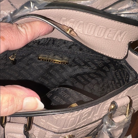 Steve Madden Satchel Crossbody bag Mushroom Taupe debossed Logo Purse NWT - Picture 11 of 12